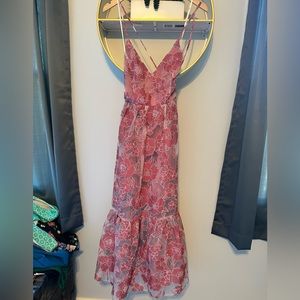 Lulu’s maxi formal floral